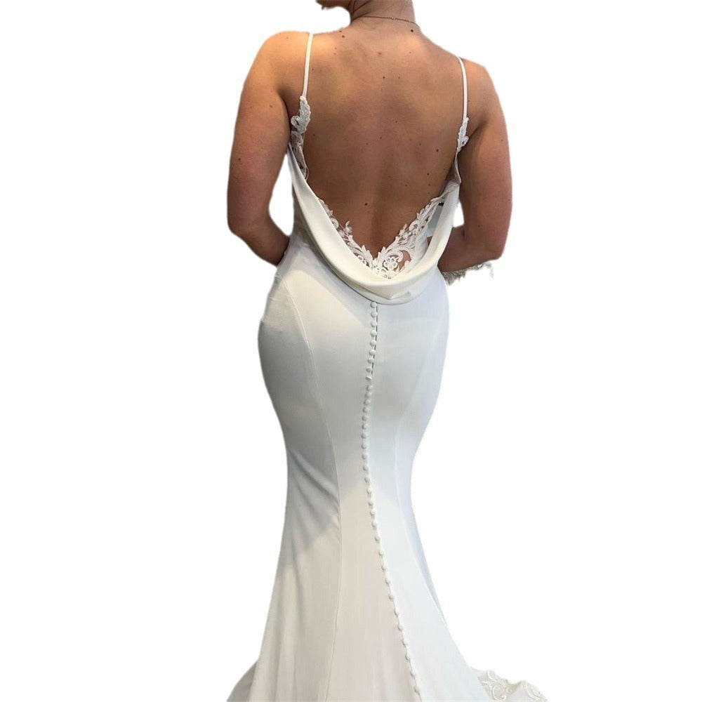 Vestido de novia sencillo de satén con escote halter, sin espalda y estilo Mori