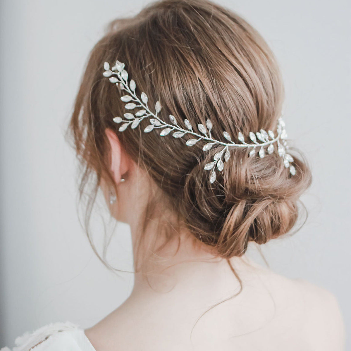 Diadema de cadena flexible plateada con forma de ojo de caballo para boda