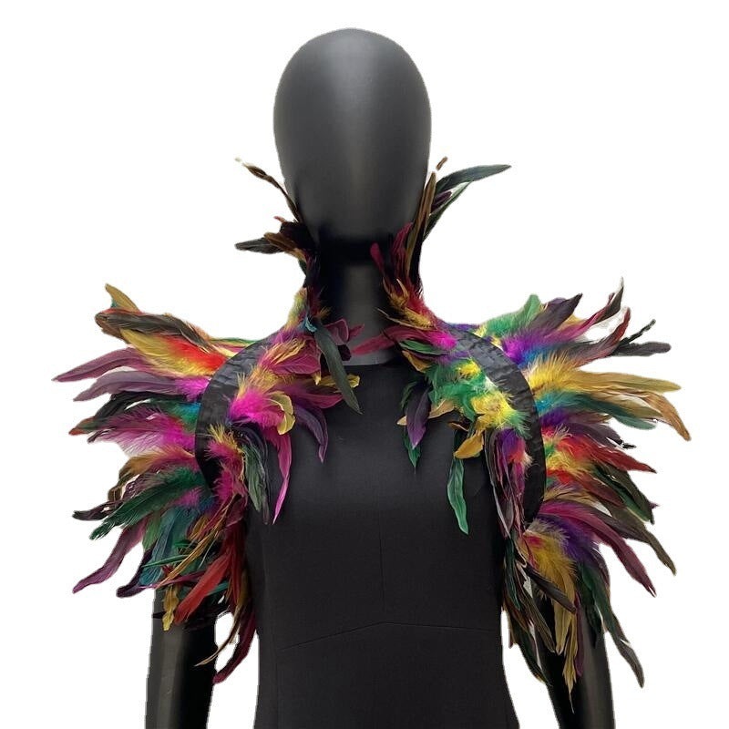 Capa de plumas para espectáculos de baile