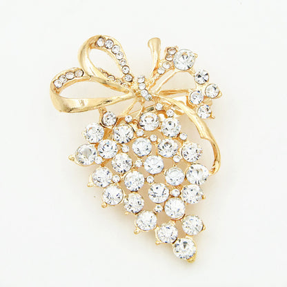 Broche de uva con diamantes para mujer