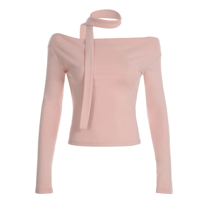 Blusa con bufanda de color claro estilo femenino para mujer