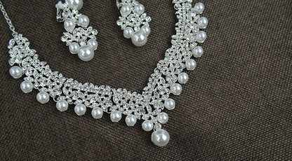 Collar de perlas blancas, conjunto de pendientes para el pelo y accesorios de boda para novia con diamantes 0284