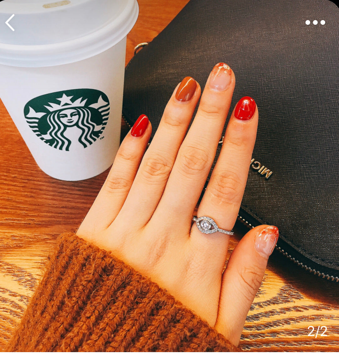 Anillo de ojo de cristal plateado para mujer