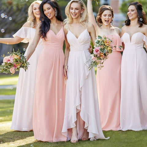 Percha para exteriores para bodas, vestidos de hermanas y banquetes