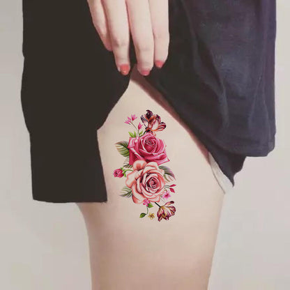 Tatuaje de una flor grande en el cuerpo