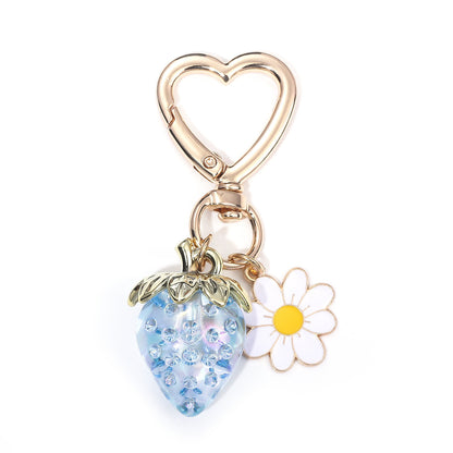 Accesorio llavero colgante con forma de corazón de fresa