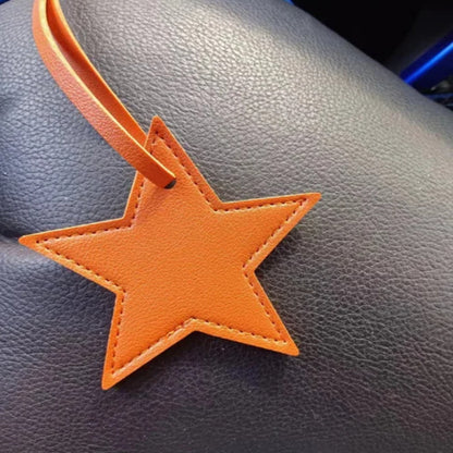 Llavero de cuero con forma de estrella de cinco puntas, colgante para bolso