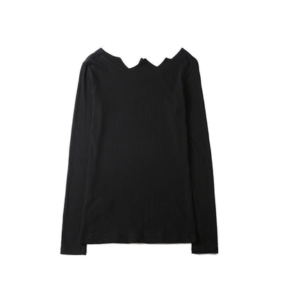 Blusa de manga larga con base de cuello irregular dentado