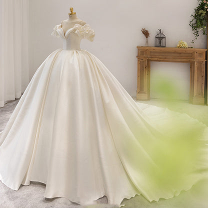 Vestido de novia francés de primera calidad y pequeño tamaño