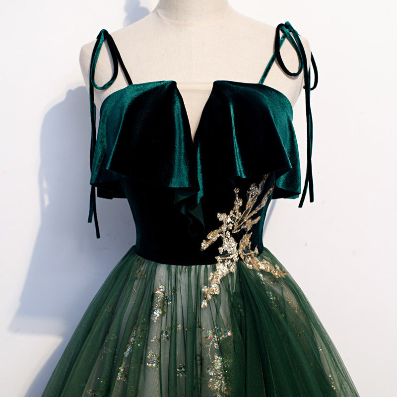 Vestido largo de banquete con temperamento de tirantes verde oscuro de fantasía Mori