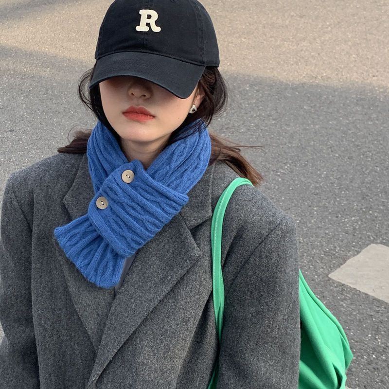 Bufanda pequeña de color sólido para mujer, versión coreana de Joker Ins Wind para otoño e invierno