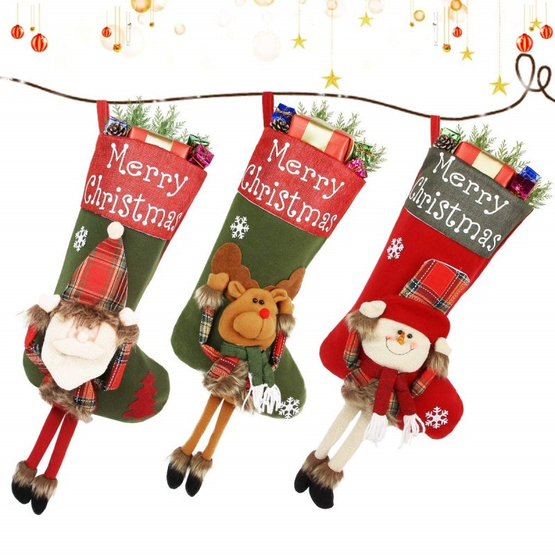 Juego de medias grandes de Navidad para Año Nuevo 2024, decoraciones navideñas, calcetines grandes de peluche en 3D, colgantes para árbol de Navidad, suministros de decoración