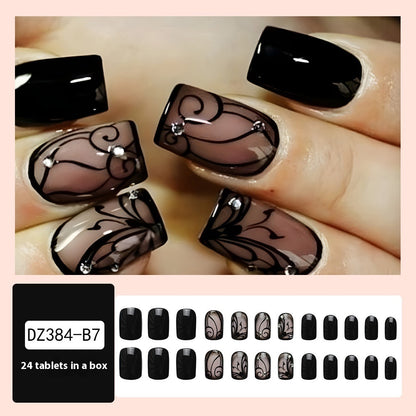 Uñas y uñas con estilo Dark Ins Black Vine