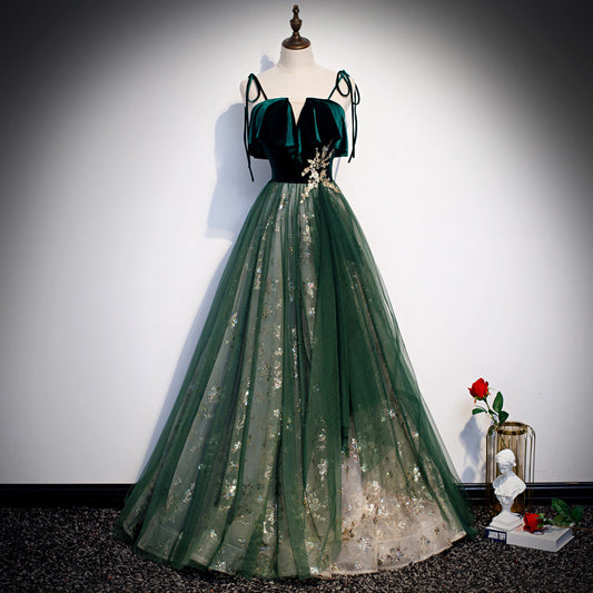 Vestido largo de banquete con temperamento de tirantes verde oscuro de fantasía Mori