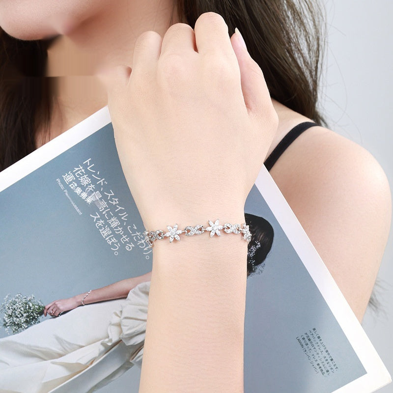 Sweet Delicate Flower Stitching Loop Bracelet Female Ins Style